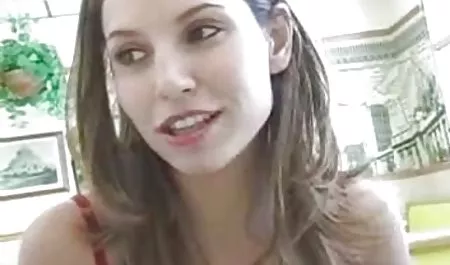 Зої Кларк, покірна, маленька, порно студенти груповуха хардкор, секс утрьох, кицька, диван