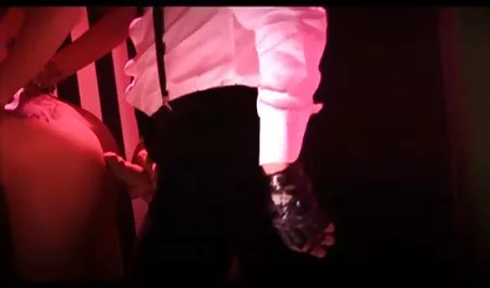 Прагнення seks studenty до життя стає шаліт з незнайомцем МС, Бі-бі-сі клуб