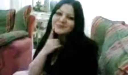 Ебоні красуня Брук Тейлор прибив з великим членом порно відео зі студентками