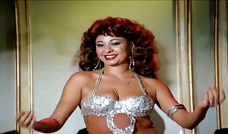 - порно українське студентки 8. Одна з вулиць - кондитер В ролях: Менді