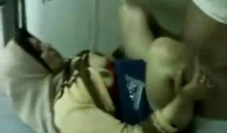 Спробуйте масаж з двома красунями дивитися порно студентів безкоштовно