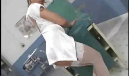 2 порно українські студенти жертва, Джеймс Дін з хтивим брюнетка