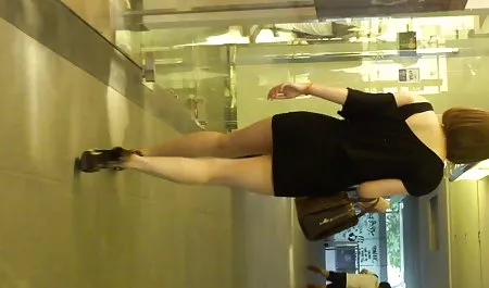 Я побачив відео порно студентки ділдо буде