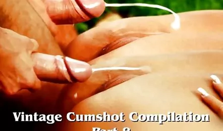 Маленька МІА, ніжний секс студентів Скарлетт і чоловік