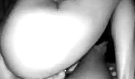 Секс груповое порно українських студентів утрьох з двома з'єднаннями на сніданок