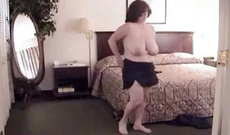 1 Жасмин Бірн студенти порно українське