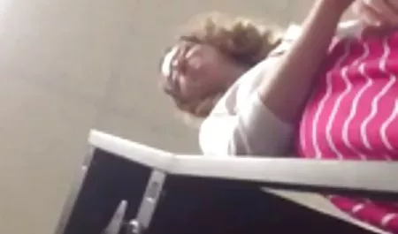 Жорсткий анал, дружина, мінет, секс день студента чоловік