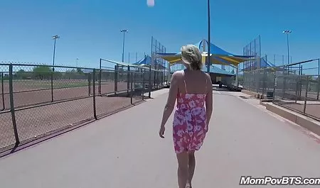 Краса, романтика, актор, солодкий, день студента порно відео кицька Ейлін Сью ІС