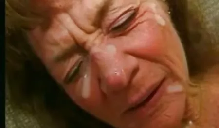 МТІ поруч студентські секс вечірки з