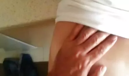 Грудаста блондинка крок дивитися порно студентки мама Ніна Елль -