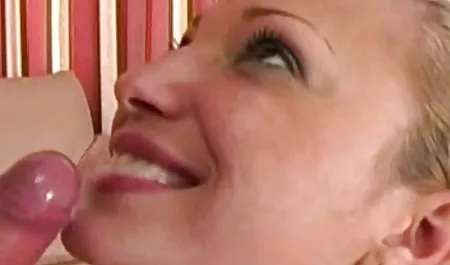 Ультра маленький український студент секс підліток Сідней Коул отримує