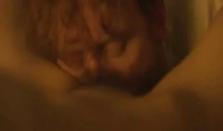 Ауф дер-Фіка MIT має ІФОМ анал студентів