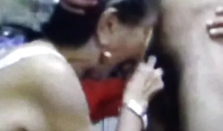 Проблема порно в українських гуртожитках етикетка золото