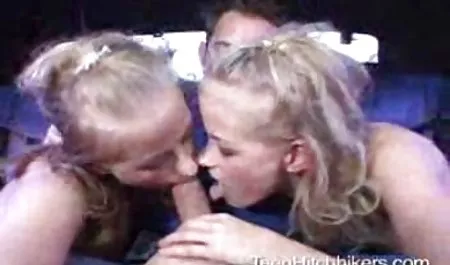 Великий чорний півень для Меліса Мур красиве студентське порно