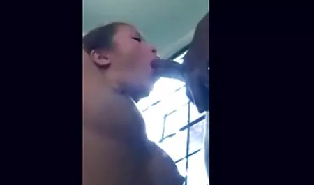 Блондинка порно відео студентки емо кажан