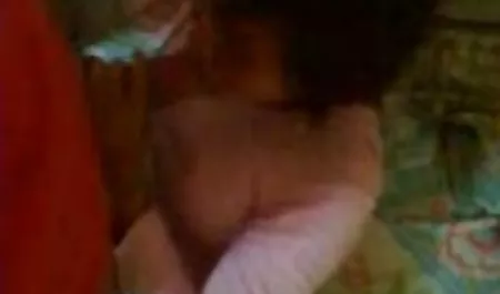 Злодій, молодий офіцер отримує відео порно студенток другий шанс