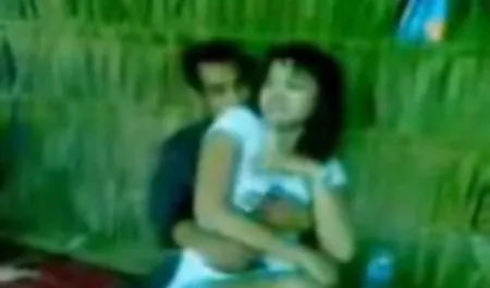 Світле волосся, біла шкіра, море, три порно на день студента людини,