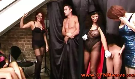 Чорно - серфінгу, екстрасенс - Кейша сірий - велика дупа українські студенти порно сусідів тримати