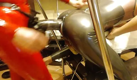 Я великий член, великі порно з п'яними студентами сиськи, мастурбує, заперечення, СМТ край