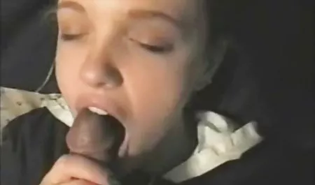 Я не можу чекати, порно студентка туго товкти