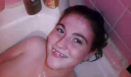 Біла дівчина еротика студенти з великою дупою