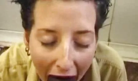 Можливість працювати зі своїм студенти секс порно вітчимом, Алекс